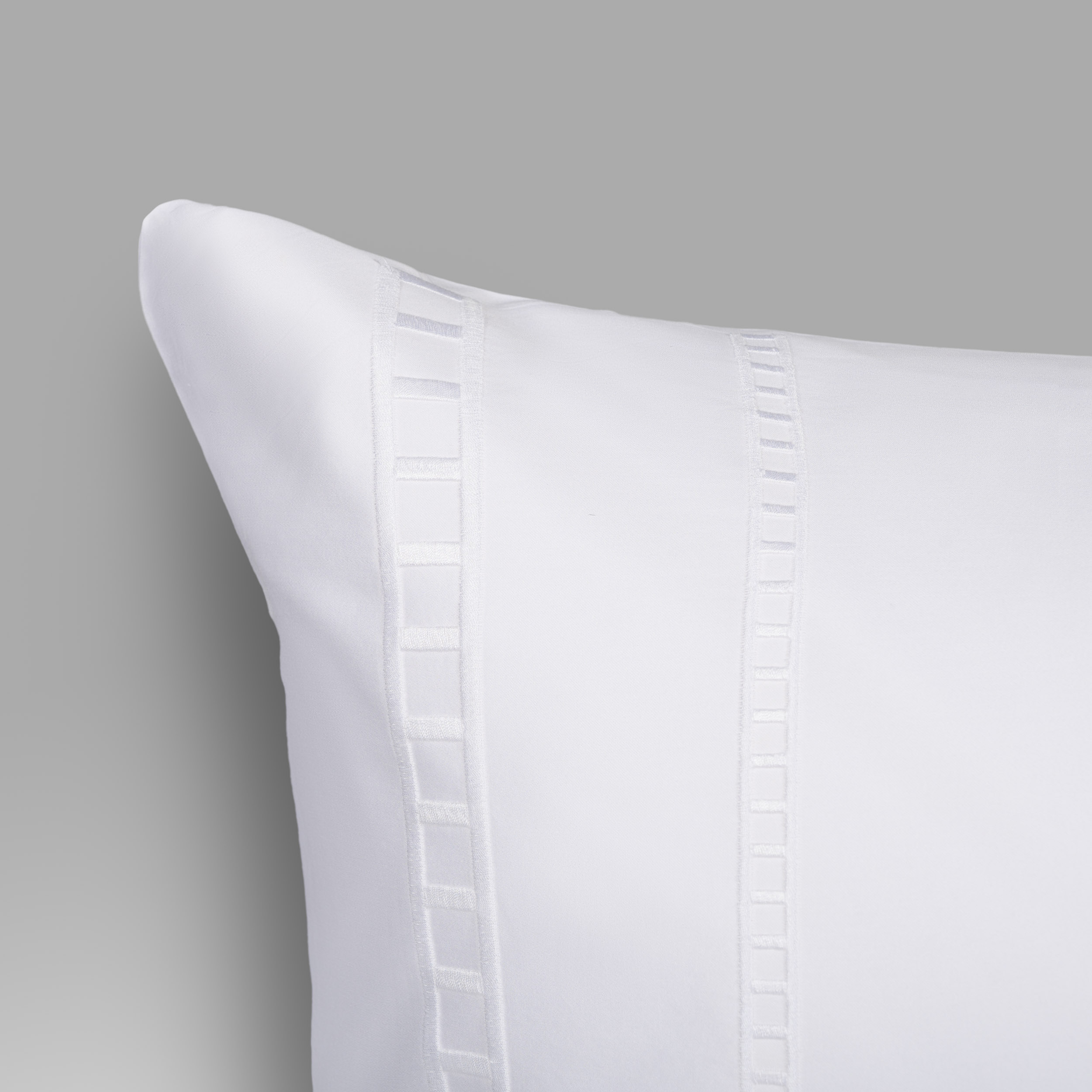 Grand ajour pillowcase bianco ottico 